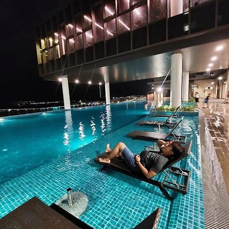 家庭式公寓 Bali Residences Melaka Extérieur photo
